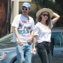Olivia Wilde – Pack on the PDA while enjoying a walk after lunch in Los Feliz