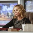 Supergirl - Calista Flockhart - 454 x 302