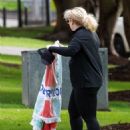 Rebel Wilson – Workout in a Sydney park