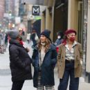 Minka Kelly – Seen with Kate Hudson and her fiancee Danny Fujikawa in Manhattan - 454 x 695