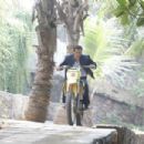 Titles: Jai Ho People: Salman Khan - 454 x 302