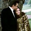 Johnny Cash and June Carter Cash - 320 x 400