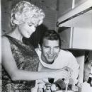 Jayne Mansfield and Mickey Hargitay - 454 x 552