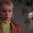 Don't Tell Mom the Babysitter's Dead - Christina Applegate - 454 x 251