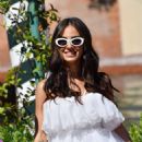 Giulia De Lellis – Possing at 2020 Venice Film Festival - 454 x 681