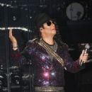 Yorgos Mazonakis' Halloween costume as Michael Jackson - 454 x 609