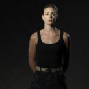 Daisy Betts as Lt. Grace Shepard in Last Resort - 454 x 607