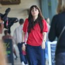 Zooey Deschanel – Spotted at Cafe Luxe in Brentwood - 454 x 681