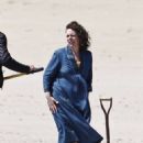 Olivia Colman – Filming on Camber Sands beach - 454 x 612