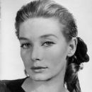 Tania Mallet - 454 x 550