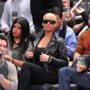Amber Rose Supporting Boyfriend Amar'e Stoudemire at The Boston Celtics Vs New York Knicks Game at Madison Square Garden in New York City - December 15, 2010 - 438 x 600