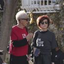 Sharon Osbourne Waiting for Her Ride at Valet in Beverly Hills - 454 x 681