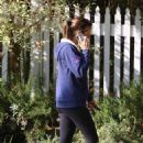 Jennifer Garner – Exercises candids with a friend in Brentwood