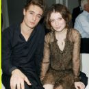 Emily Browning und Max Irons trennen sich