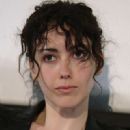 Anita Caprioli - 320 x 480