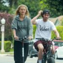 Chase Carter – Ride around Studio City - 454 x 681