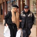 Cameron Diaz – Steps out in Aspen