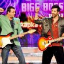 Ranbir Kapoor Promoting Rockstar At Bigg Boss 5 - 454 x 306