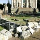 Ancient Roman buildings and structures in Rome