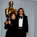 Kathy Bates and Daniel Day-Lewis At The 63rd Annual Academy Awards (1991) - 454 x 486