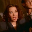 Tales from the Crypt - Let the Punishment Fit the Crime - Catherine O'Hara - 454 x 340