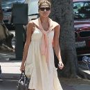Eva Mendes: arriving for some acting classes in Westwood