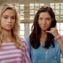 Alien Surf Girls (2012) - 454 x 255