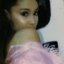 Ariana Grande: Thank U, Next (Music Vide - Ariana Grande - 454 x 255