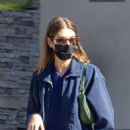 Kaia Gerber – Withh Austin Butler on Thanksgiving Day in Los Angeles