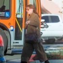 Katey Sagal – Shopping candids on Melrose Ave in Los Angeles - 454 x 586