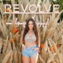 Madison Pettis – Revolve Fest of the Coachella 2022 - 454 x 363