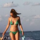 Annemarie Carpendale in Green Bikini at the beach in Miami - 454 x 703