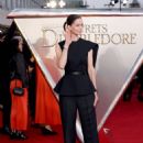 Katherine Waterston – ‘Fantastic Beasts – The Secrets of Dumbledore’ World Premiere in London - 454 x 681
