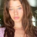 Sarah McDaniel – Personal pics - 454 x 568