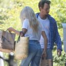 Pamela Anderson – Arriving at her son’s place in Los Angeles