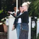 Melanie Griffith &#8211; Having lunch in West Hollywood