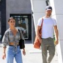 Hayley Erbert – Shopping in Los Angeles