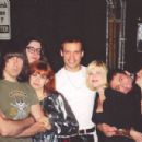 Johnny Ramone and Linda ramone and friends - 454 x 301