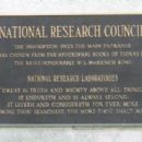 1916 establishments in Canada