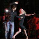Apolo Ohno and Julianne Hough - 454 x 482