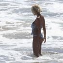 Shauna Sand – Bikini candids in Malibu - 454 x 376