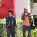Linda Perry – Runs some errands with a pal in Los Angeles