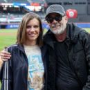 The Walking Dead: Dead City Jeffrey Dean Morgan, Mr. Met and Lauren Cohan attend the Walking Dead: Dead City Night at Citi Field on April 29, 2025 in New York City.