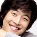 Jae-Won Kim - 454 x 390