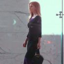 Sarah Rafferty – Suits Final and Last Episode set in Toronto - 454 x 634