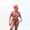 Mary J. Blige – Seen on the beach in Miami Beach