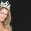 Shandi Finnessey - 454 x 279