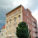 Publishing companies established in 1885