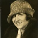 Pauline Frederick - 454 x 567