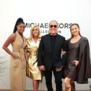 Kate Hudson – Michael Kors Fashion Show in NYC 09/10/2021 - 454 x 681